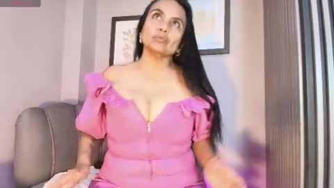  Roxanna  online show from 18, 6, 2026