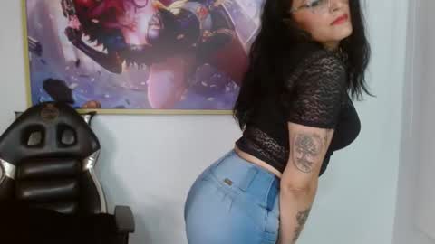 Roxanne online show from 27, 10, 2025