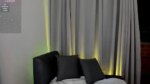  R O X I E  online show from 6, 2, 2025