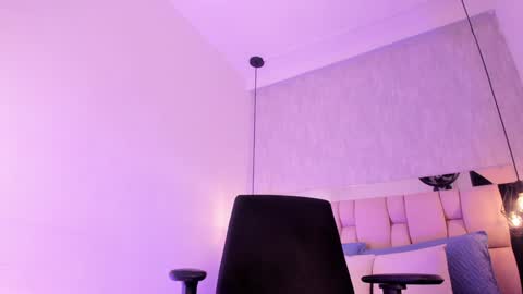 Roxie  online show from 24, 12, 2024