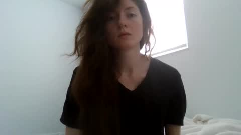 Snapshot of roxiielicious chatting on 20, 5, 2026 roxiielicious online show from 20, 5, 2026