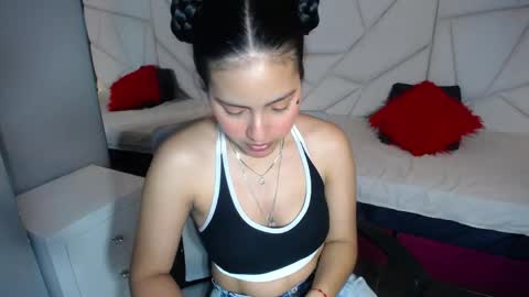 Roxxy  online show from 20, 5, 2026