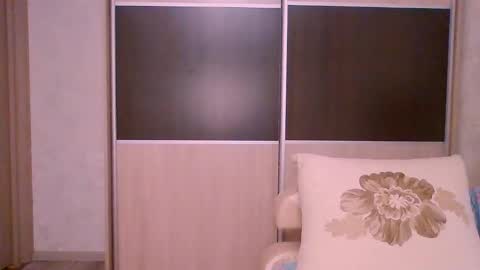 Roxxy Wharton online show from 12, 3, 2026