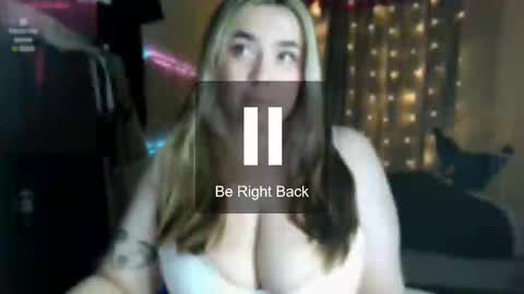 Snapshot of roxy_fleur chatting on 14, 2, 2025 Roxy online show from 14, 2, 2025