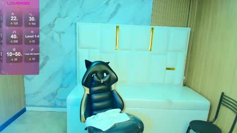 Snapshot of roxy_luxe_tf chatting on 11, 5, 2026 Roxy online show from 11, 5, 2026