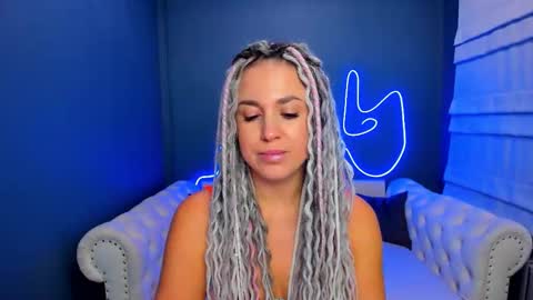 Roxy online show from 25, 10, 2025