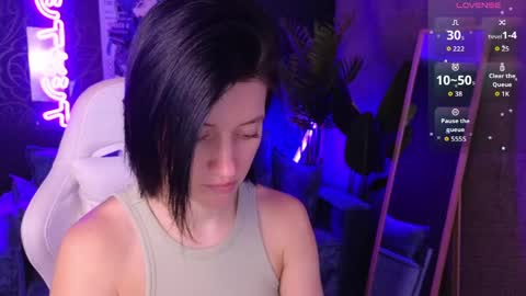 roxy_riot_ online show from 1, 4, 2026