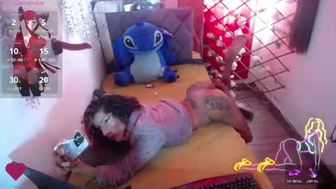 Snapshot of roxy_roxxan chatting on 12, 7, 2026 - online show from 12, 7, 2026