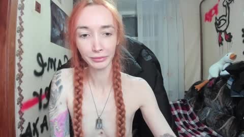 Snapshot of roxy_silver chatting on 4, 12, 2024 Roxy online show from 4, 12, 2024