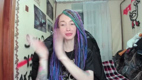 Snapshot of roxy_silver chatting on 5, 12, 2024 Roxy online show from 5, 12, 2024