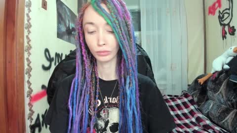 Snapshot of roxy_silver chatting on 5, 12, 2024 Roxy online show from 5, 12, 2024