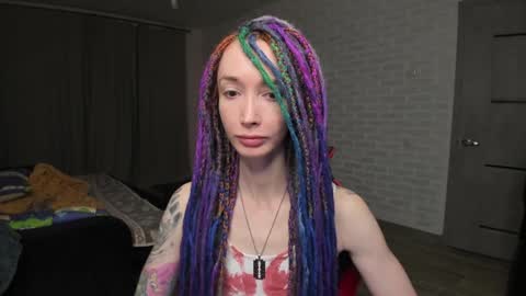 Snapshot of roxy_silver chatting on 6, 12, 2024 Roxy online show from 6, 12, 2024