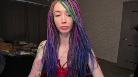 Snapshot of roxy_silver chatting on 2, 1, 2025 Roxy online show from 2, 1, 2025