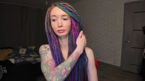 Snapshot of roxy_silver chatting on 28, 1, 2025 Roxy online show from 28, 1, 2025