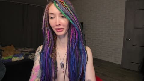 Snapshot of roxy_silver chatting on 31, 1, 2025 Roxy online show from 31, 1, 2025
