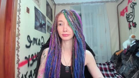 Snapshot of roxy_silver chatting on 7, 2, 2025 Roxy online show from 7, 2, 2025