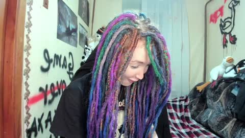 Snapshot of roxy_silver chatting on 8, 2, 2025 Roxy online show from 8, 2, 2025