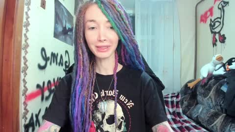 Snapshot of roxy_silver chatting on 9, 2, 2025 Roxy online show from 9, 2, 2025