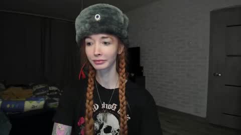 Snapshot of roxy_silver chatting on 18, 2, 2025 Roxy online show from 18, 2, 2025