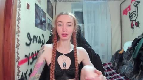 Snapshot of roxy_silver chatting on 26, 2, 2025 Roxy online show from 26, 2, 2025