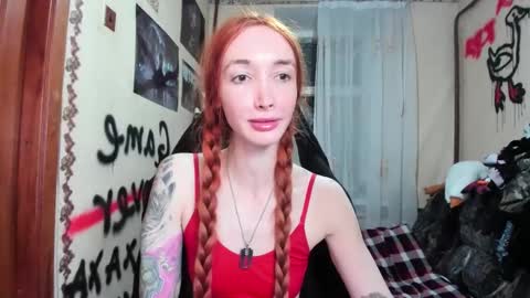 Snapshot of roxy_silver chatting on 15, 11, 2025 Roxy online show from 15, 11, 2025