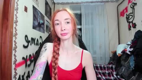 Snapshot of roxy_silver chatting on 29, 11, 2025 Roxy online show from 29, 11, 2025