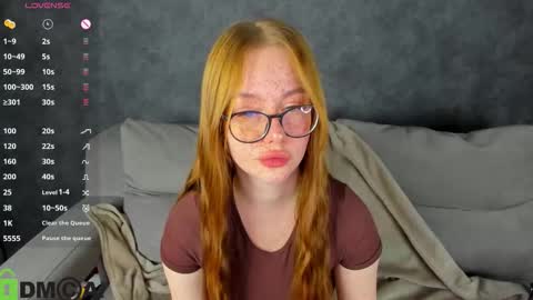 Snapshot of roxy_sunny chatting on 27, 9, 2025 Roxy GMT2 Mon 10 AM - 4 PMTue 10 AM - 4 PM Wed 10 AM - 4 PM Sat 10 AM - 4 PM Sun 10 AM - 4 PM. online show from 27, 9, 2025