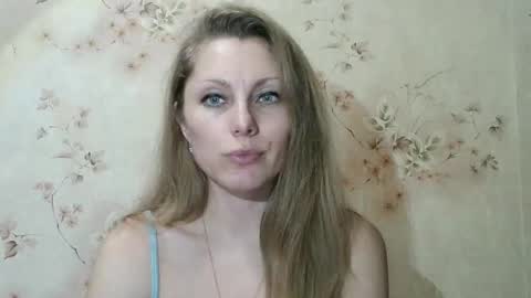 roxyfox18x01 online show from 5, 1, 2026