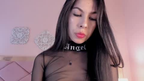 Snapshot of roxyreignn chatting on 26, 9, 2025 RoxyReignn online show from 26, 9, 2025