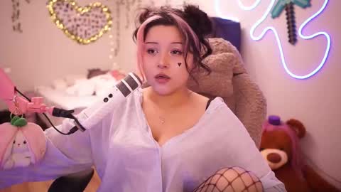 roxysuh online show from 5, 10, 2025