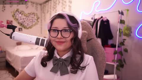 roxysuh online show from 9, 3, 2026