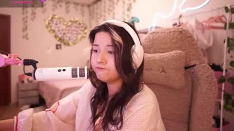 Snapshot of roxysuh chatting on 6, 7, 2026 roxysuh online show from 6, 7, 2026
