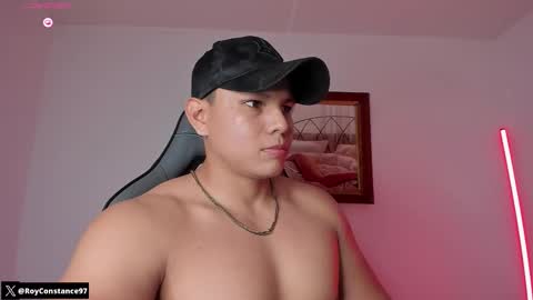 Snapshot of roy__constance chatting on 14, 11, 2025 Roy Constance online show from 14, 11, 2025