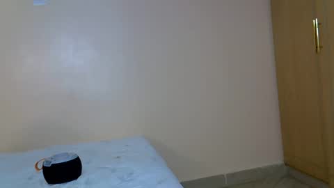 royalseductress online show from 22, 3, 2026