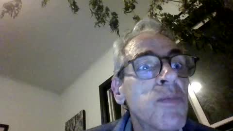 Snapshot of royboy2561 chatting on 13, 10, 2025 Roy Murrin online show from 13, 10, 2025