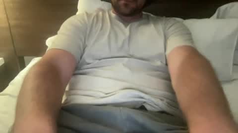 Snapshot of roythegil chatting on 25, 6, 2026 roythegil online show from 25, 6, 2026