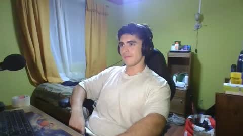 Snapshot of rpaulo25 chatting on 14, 2, 2025 rpaulo25 online show from 14, 2, 2025