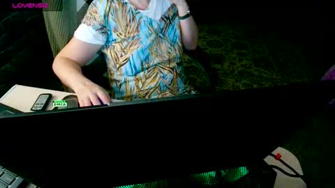 Natlya online show from 6, 1, 2025