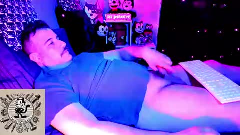 Snapshot of rubenator69 chatting on 31, 7, 2026 Ruben online show from 31, 7, 2026
