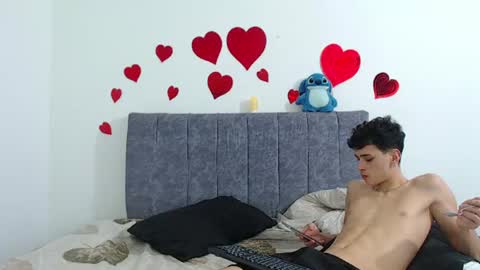 Snapshot of ruby__redd chatting on 17, 7, 2026 Ruby and Vanie online show from 17, 7, 2026