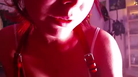 Snapshot of rubylynxxx chatting on 8, 6, 2026 rubylynxxx online show from 8, 6, 2026