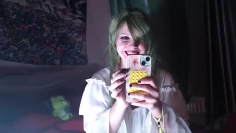 Snapshot of rubylynxxx chatting on 5, 7, 2026 rubylynxxx online show from 5, 7, 2026