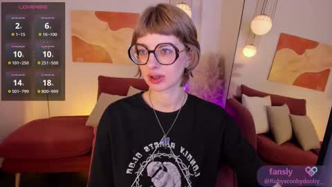 Snapshot of rubytwinkle chatting on 17, 11, 2025 Ruby online show from 17, 11, 2025