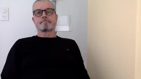 Jimi online show from 6, 1, 2025