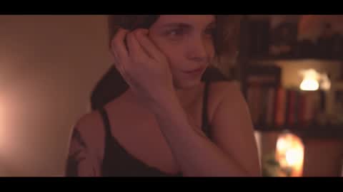 Snapshot of running_with_the_wolves chatting on 14, 11, 2025 Elena online show from 14, 11, 2025