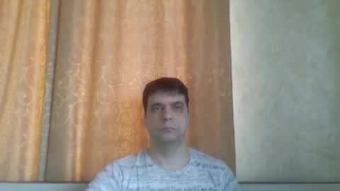 Snapshot of rusqadisx chatting on 7, 1, 2025 rusqadisx online show from 7, 1, 2025