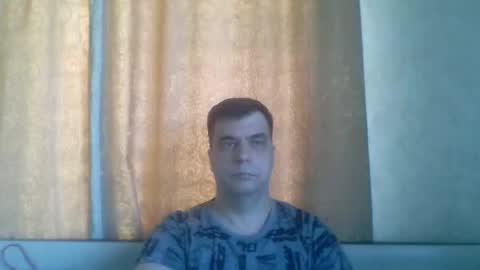 Snapshot of rusqadisx chatting on 8, 10, 2025 rusqadisx online show from 8, 10, 2025