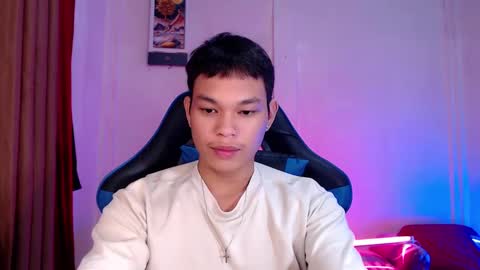 russ_skyxx online show from 28, 1, 2025