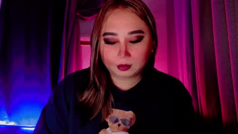 russ_skyxx online show from 3, 2, 2025