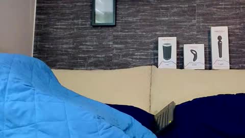 Snapshot of russell_adams_ chatting on 26, 2, 2025 R U S S E L L online show from 26, 2, 2025